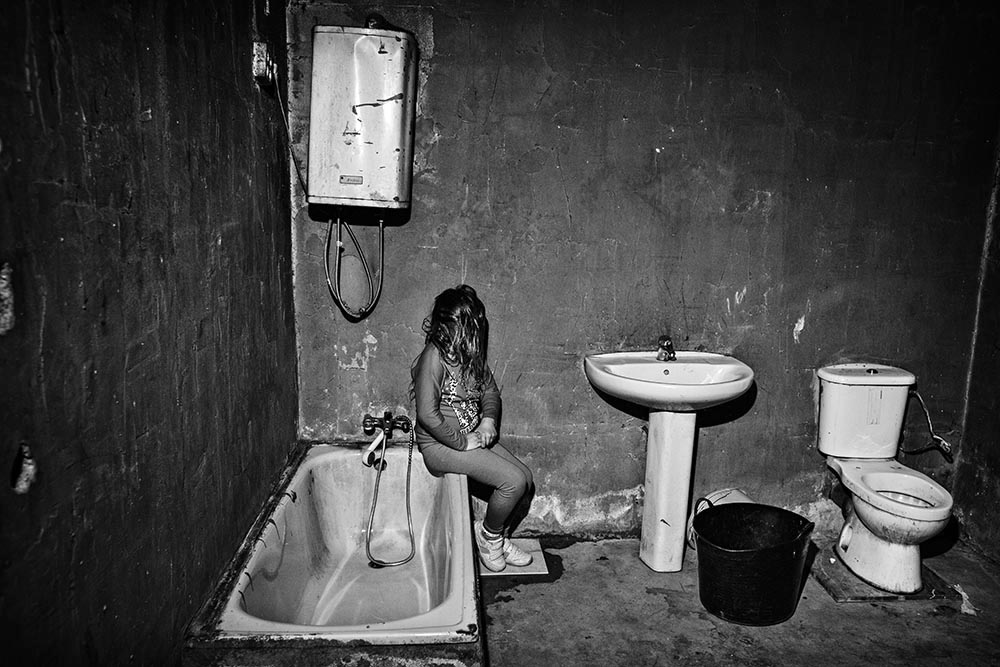 Spain: The backyard of a sunny country | © Aitor Lara (for Save the Children) Spain: The backyard of a sunny country | © Aitor Lara (for Save the Children)