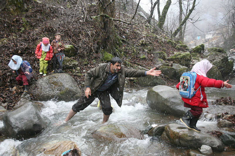 Iran: Kein Weg zu weit zur Schule | © Mohammad Golchin (Freier Fotograf)