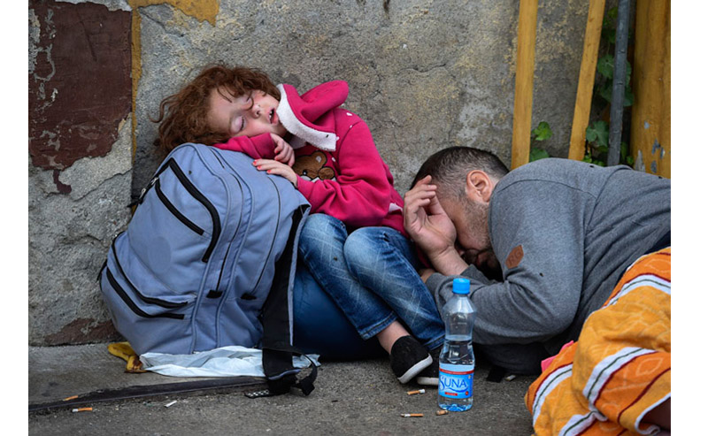 Mazedonien: Schiere Verzweiflung | © Georgi Licovski/epa Mazedonien: Schiere Verzweiflung | © Georgi Licovski/epa