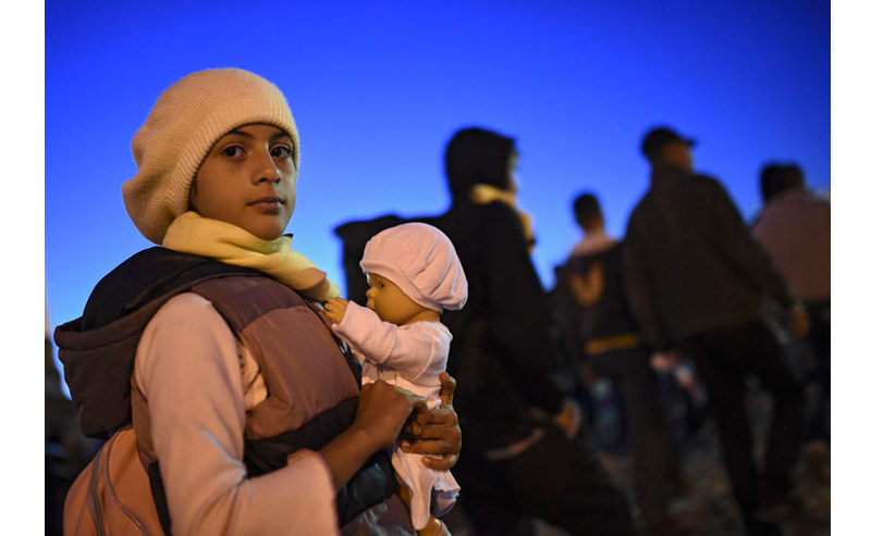 Greek-Macedonian border: Utter despair | © Georgi Licovski/epa