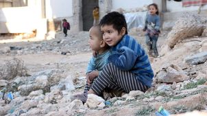 Syrien-Krieg: Brüder im zerstörten Aleppo