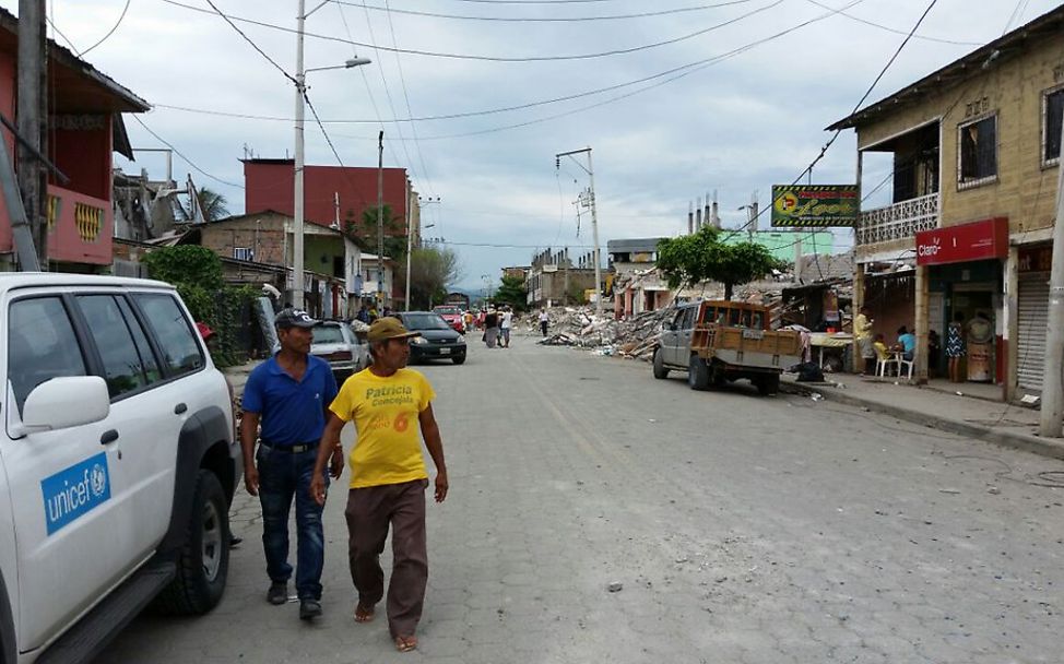 Ecuador Erdbeben: Das Erdbeben hat massive Zerstörungen in den Städten hinterlassen 
