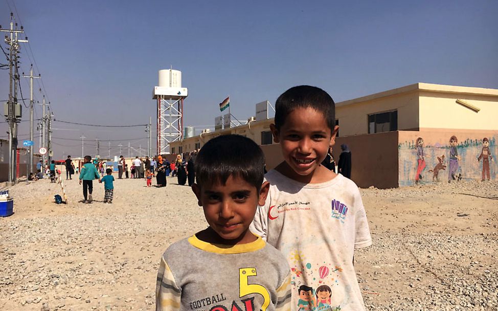 Irak: Habid und Munter leben im Debaga-Camp