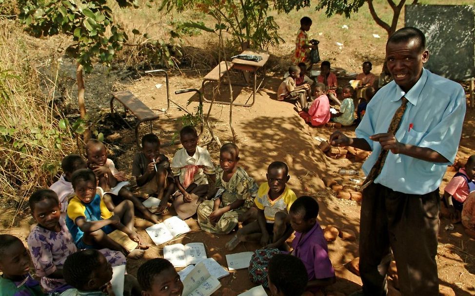 Malawi: Es gibt zu wenig Schulen