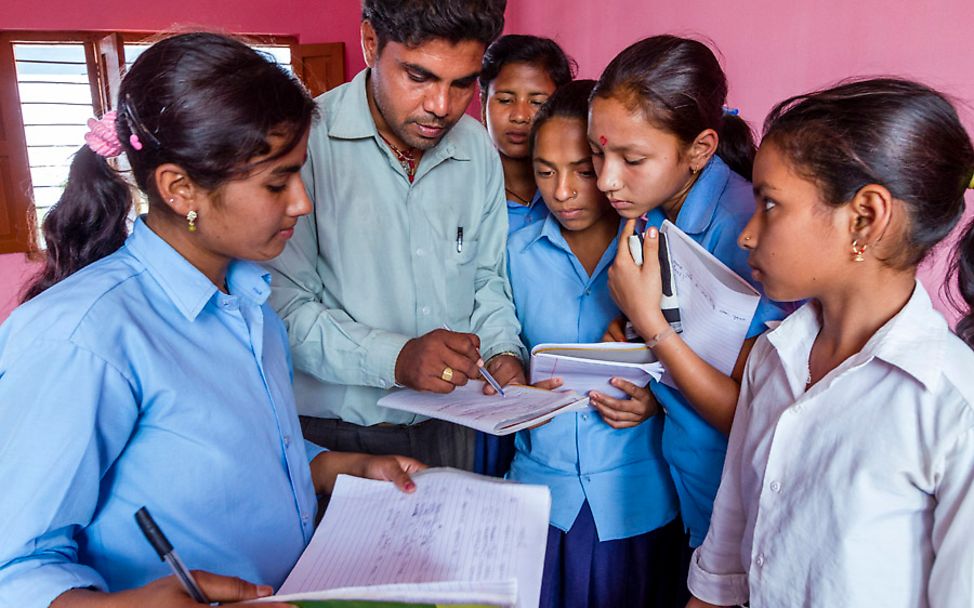 Nepal: Bildungsangebot für Mädchen 