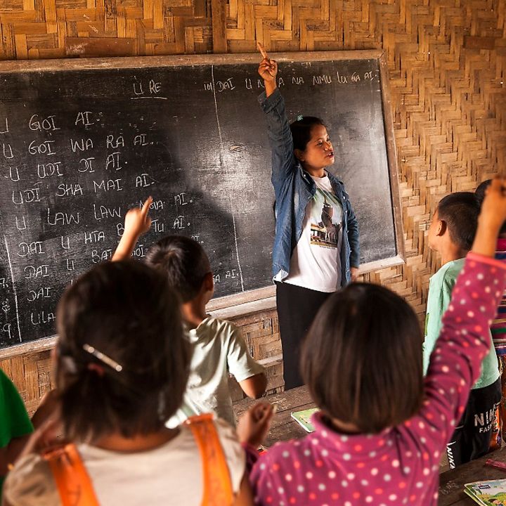 Mädchen meldet sich © NAMEN FOTOGFRAF/UNICEF