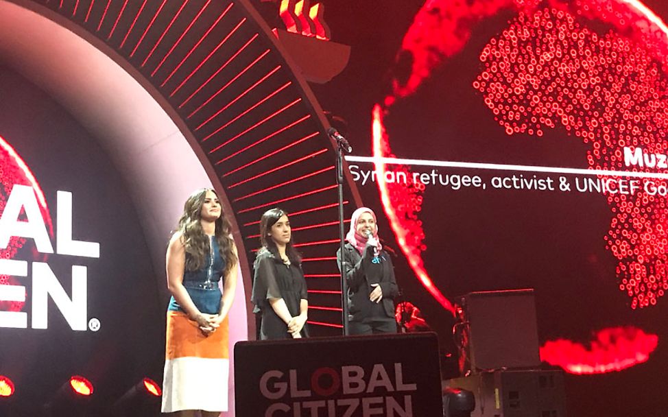 G20: Muzoon bei ihrer Rede beim Global Citizen Festivals 