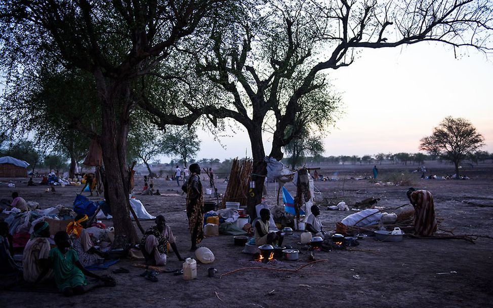 Südsudan: Die Geflüchteten campieren unter Bäumen und im Freien