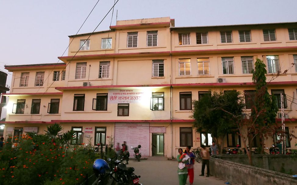 Nepal: Seti Zonal Hospital in Dhanghadi