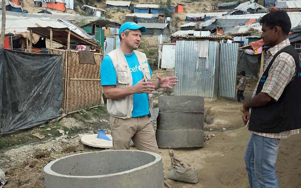 Gemeinsam gegen den Monsun: UNICEF-Mitarbeiter arbeiten auf Hochtouren 