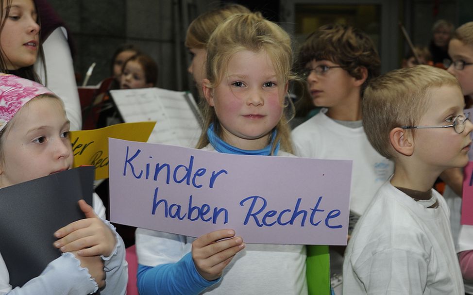 UN-Kinderrechtskonvention: Header-Aachen-Kinderrechte21.jpg