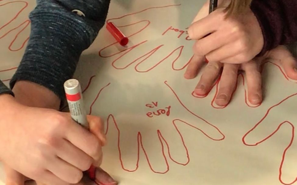 Red-Hand-Aktion am Humboldt-Gymnasium | © UNICEF Potsdam/2019/Schrödelsecker