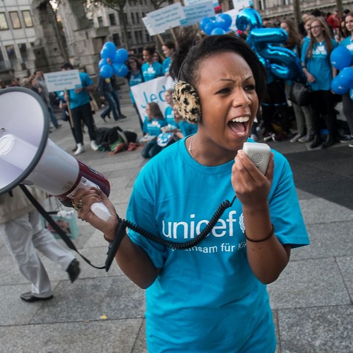 Mach dich stark für die Kinderrechte! © UNICEF/DT2014-27395/Dirk Gebhardt 