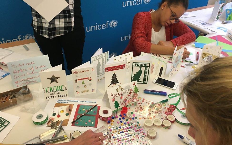 Grußkarten basteln bei UNICEF