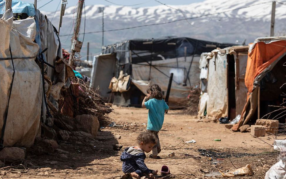 Kinder in einem Flüchtlingslager im Libanon | © UNICEF/UN0299646/Modola