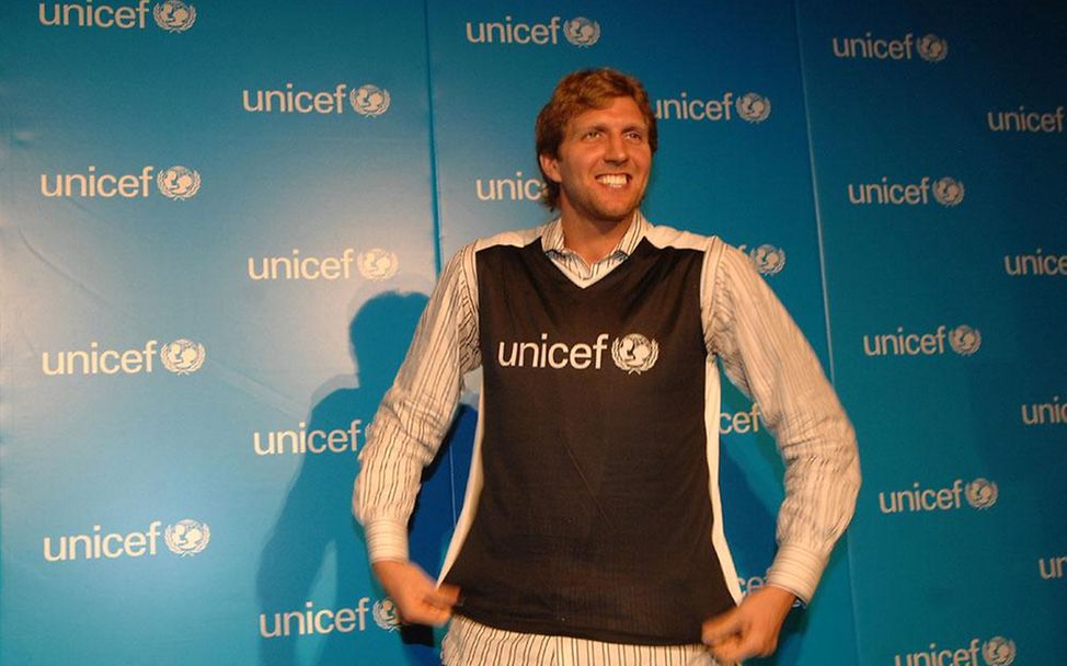 UNICEF-Botschafter Dirk Nowitzki | Foto: UNICEF/2013/Langenstrassen