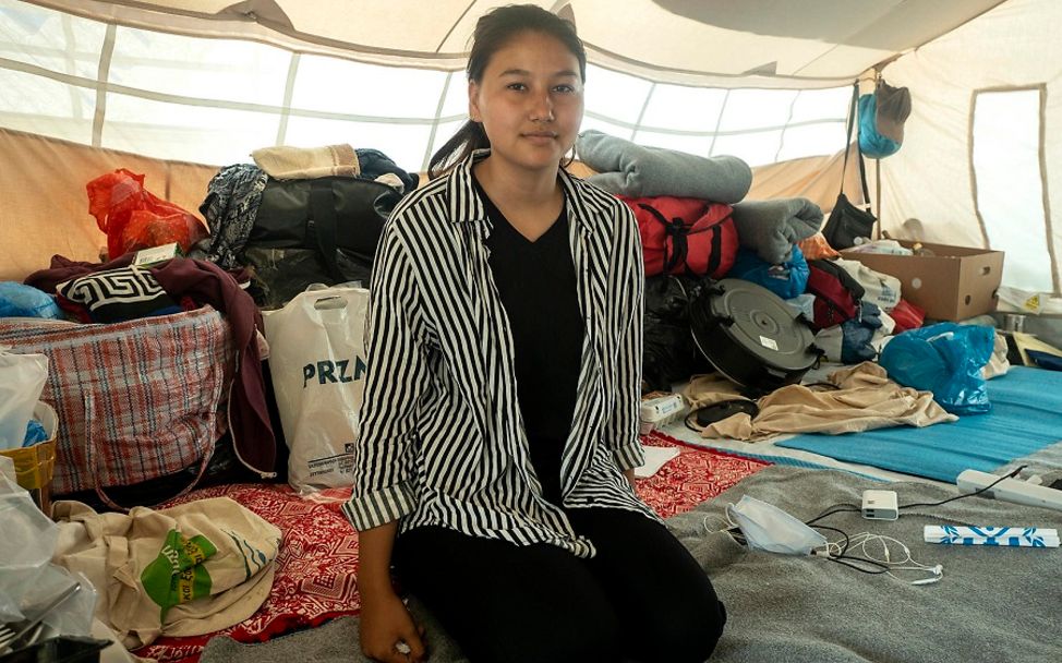 Lesbos: Geflüchtete in Zelt im Flüchtlingscamp