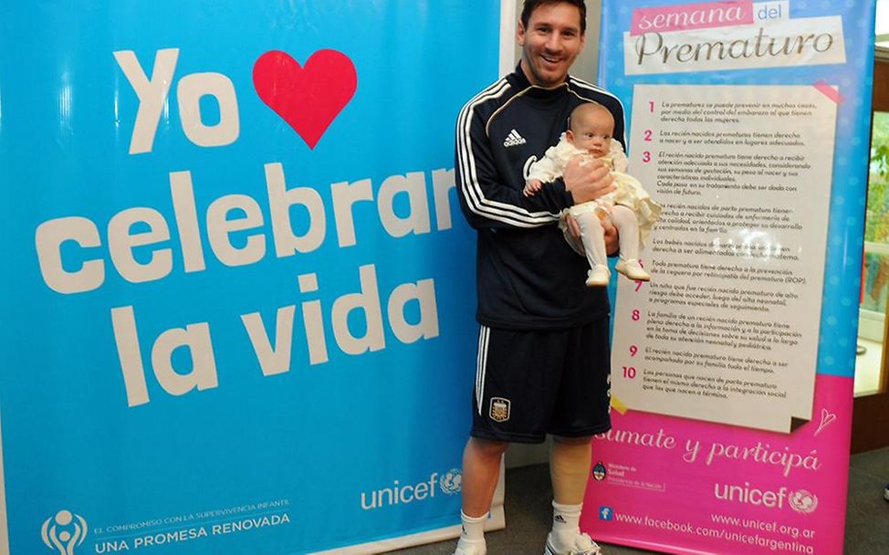Einsatz für Frühgeborene: UNICEF-Botschafter Lionel Messi. | Foto: UNICEF