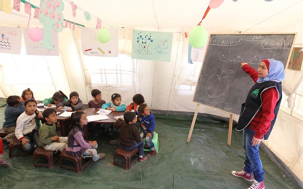 Libanon: Unterricht im UNICEF-Kinderzentrum