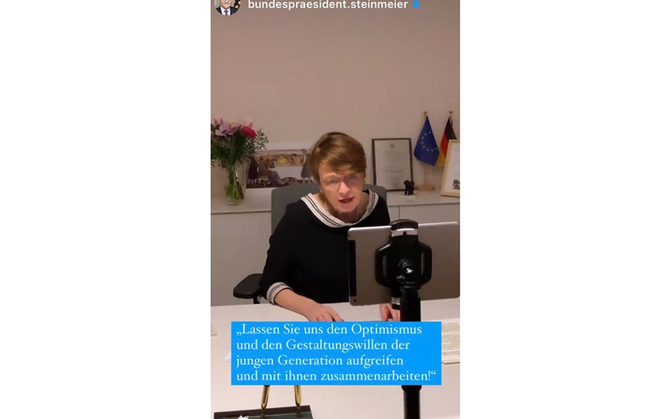 Elke Büdenbender beim virtuellen Neujahrsgespräch von UNICEF Deutschland