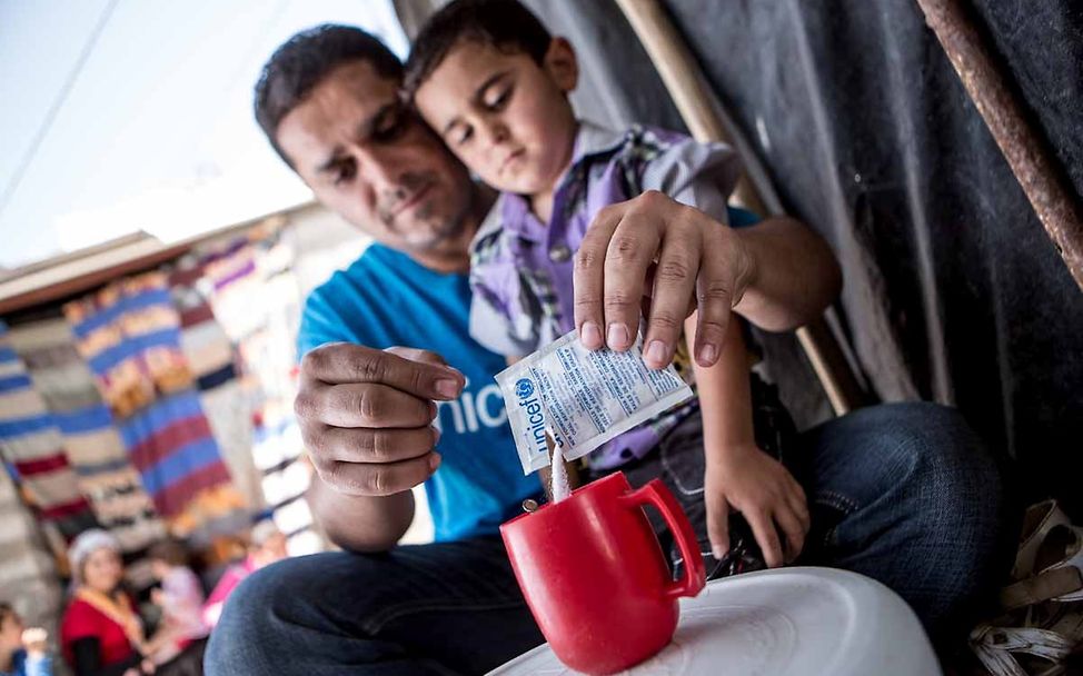 Irak: Behandlung gegen Durchfall im Flüchtlingslager
