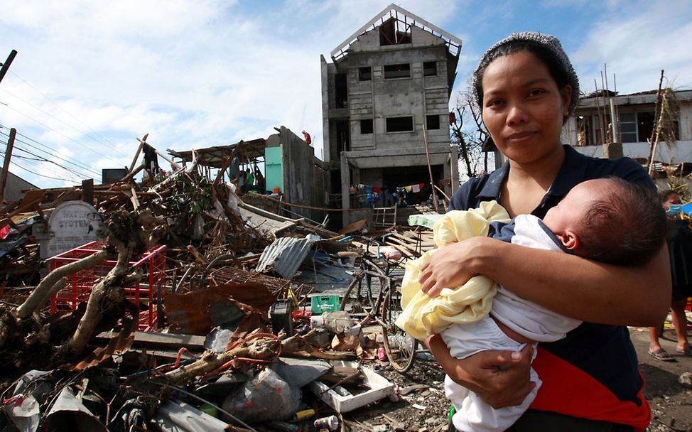 Zerstörung durch Taifun Haiyan. © UNICEF/Maitem
