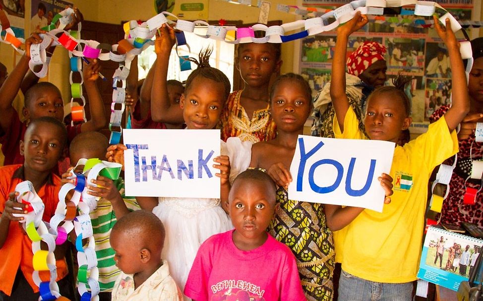 Thank you an die UNICEF-Unterstützer aus Deutschland. © UNICEF Sierra Leone/Angela Griep