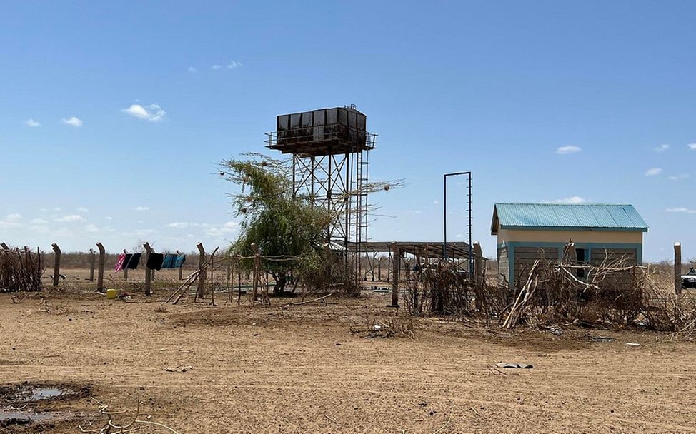 Kenia: Solarbetriebene Wasserpumpen und Wassertanks