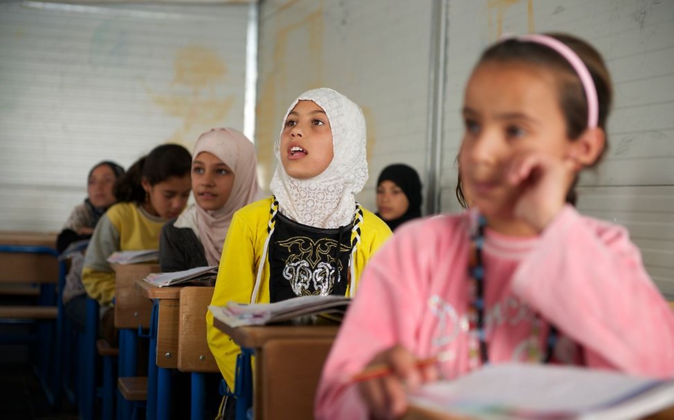 Syrien: Notschule in Za'atari