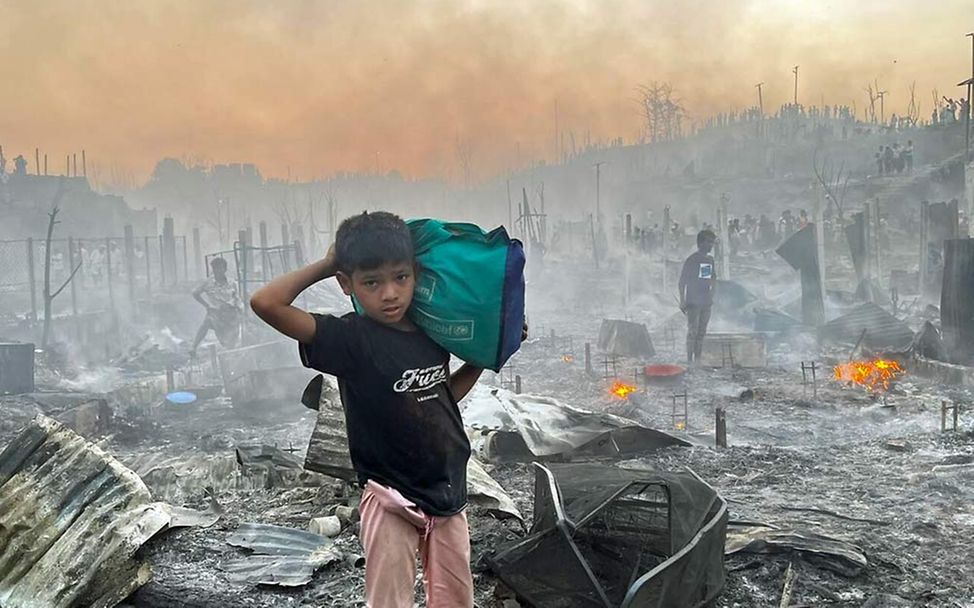 Feuer Rohingya-Flüchtlingscamp: Mehr als 10.000 Rohingya wurden obdachlos. 