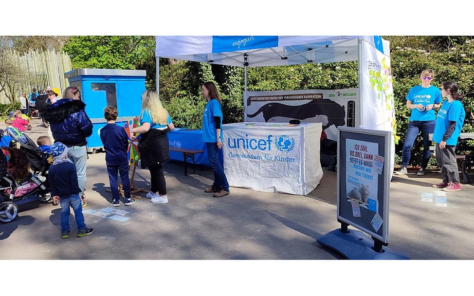 #NiemalsGewalt - Aktion der UNICEF-AG Dresden 2023 im Zoo