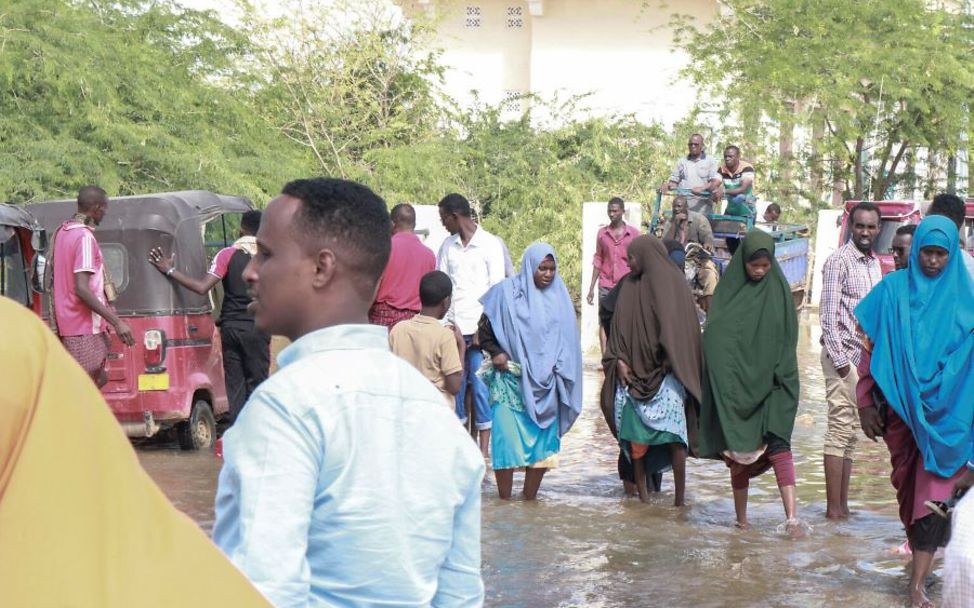 Dürre: Starkregen nach einer Dürreperiode hat in Somalia zu Überschwemmungen geführt.