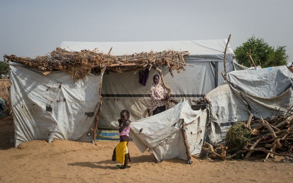 Dürre: Auf der Flucht vor der Dürre lassen Familien oft alles zurück.