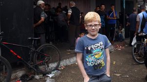 Kinder im Gazastreifen: Kenan (10) wartet auf Brot
