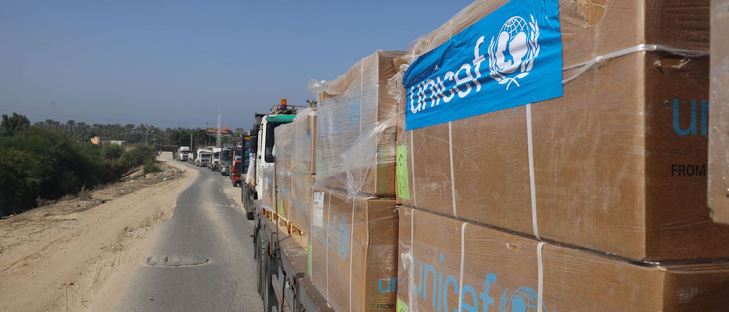 UNICEF lieferte medizinische Hilfsgüter, um den Bedarf des Al-Nasr-Krankenhauses zu decken.