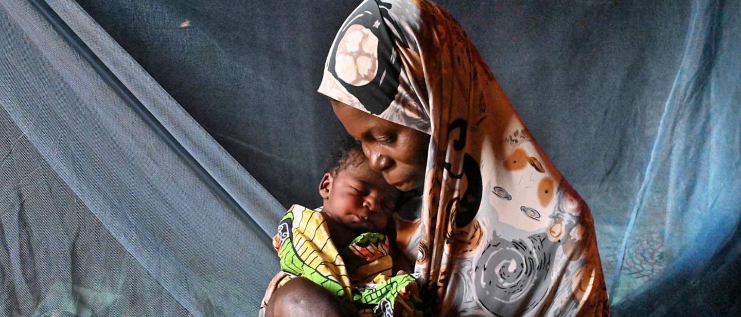 Malaria Spenden: Mit Ihrer Spende helfen Sie, Kinder wie dieses Baby in Afrika vor Malaria zu schützen