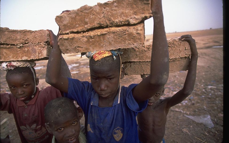 Ausbeuterische Kinderarbeit in Mali. © UNICEF/Pirozzi
