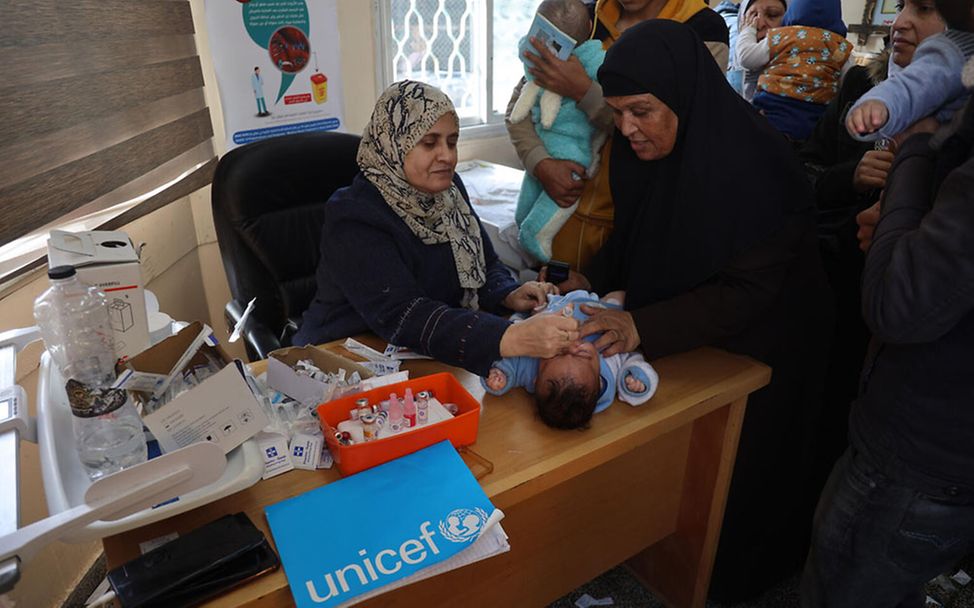 Kinder in Gaza: UNICEF führt Impfungen durch