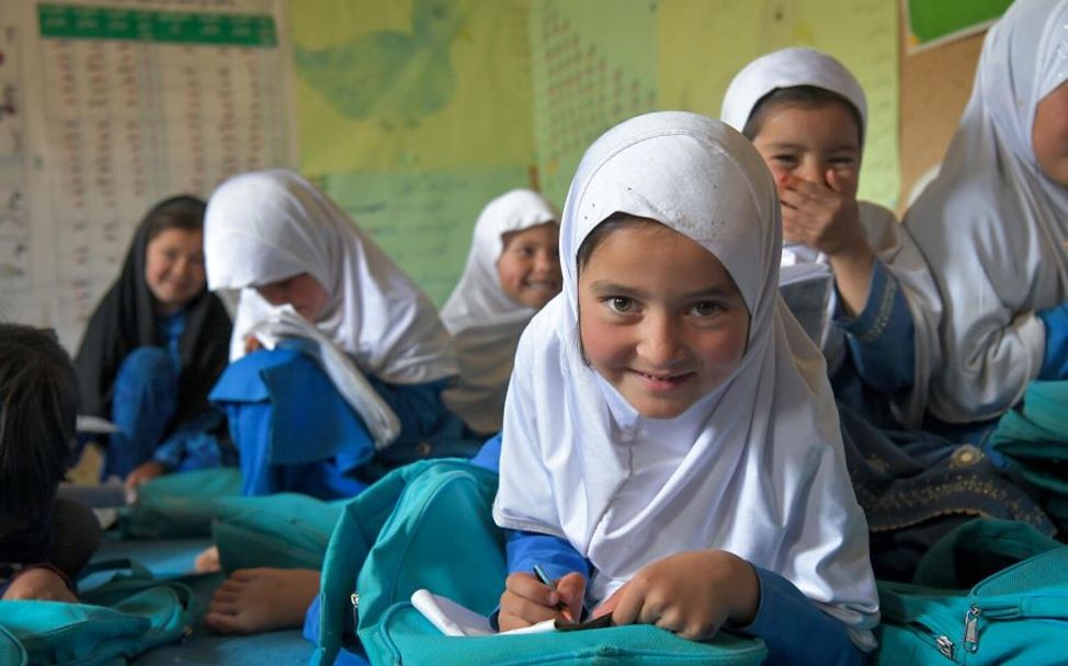 Schulklasse in Aghanistan.