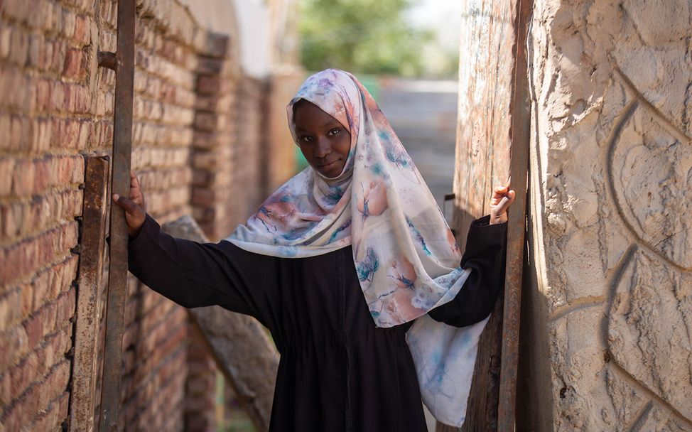 Sudan: Kinderrechtsaktivistin Fiyha aus dem Sudan.