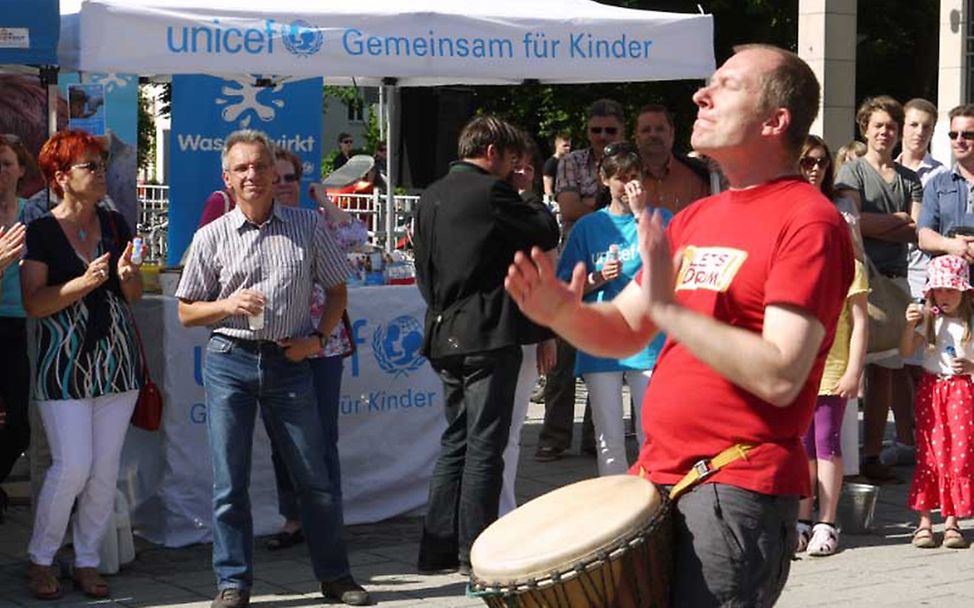 Trommler beim Aktionstag in Augsburg. ©UNICEF