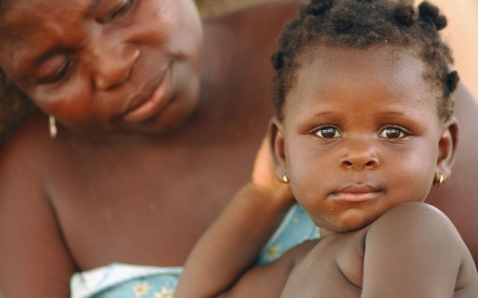 UNICEF will Mutter-Kind-Übertragung des HI-Virus in Entwicklungsländern stoppen. ©UNICEF/Pudlowski