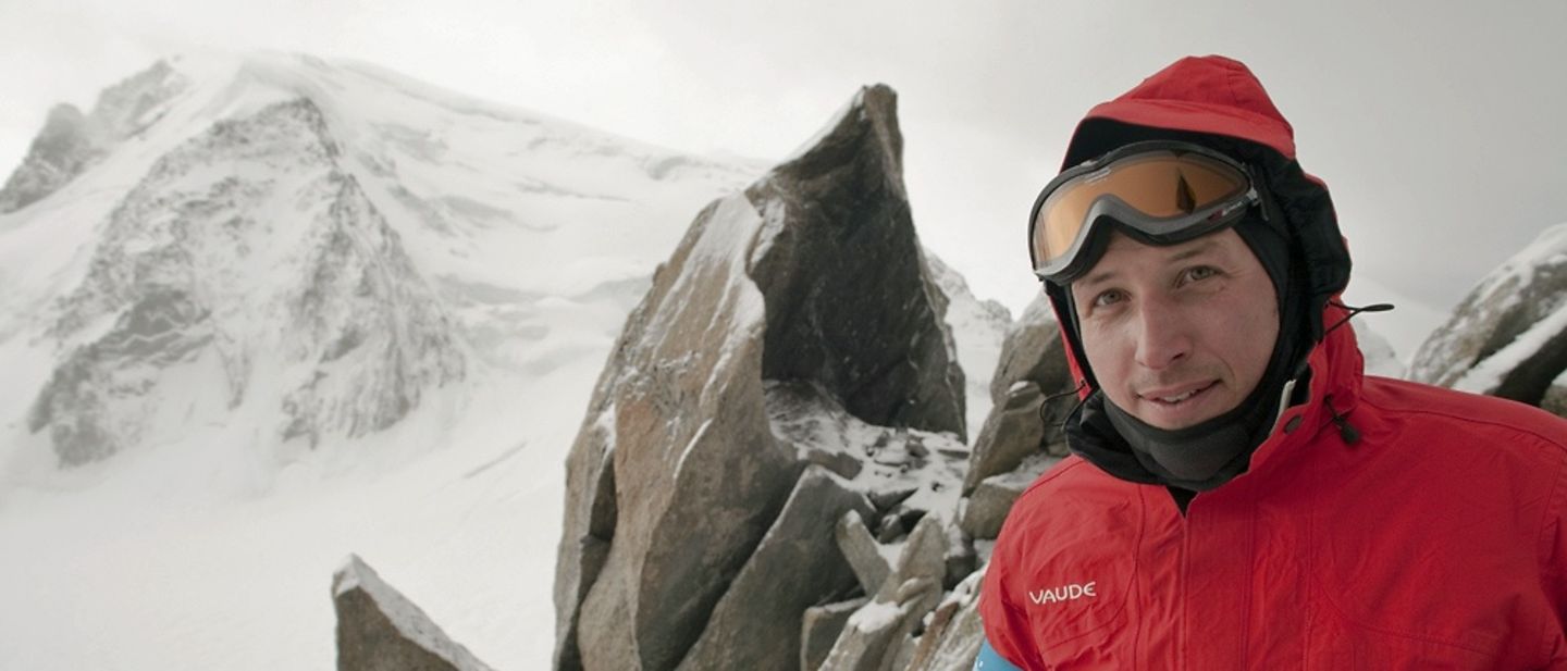 UNICEF-Pate Willi Weitzel bei seinem Mont-Blanc-Aufstieg 2011 © Thomas Strothjohann