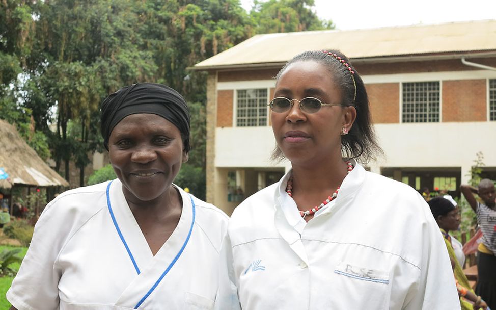Krankenschwester Rose Mazette und Sozialarbeiterin Sifa Rosette Chitera