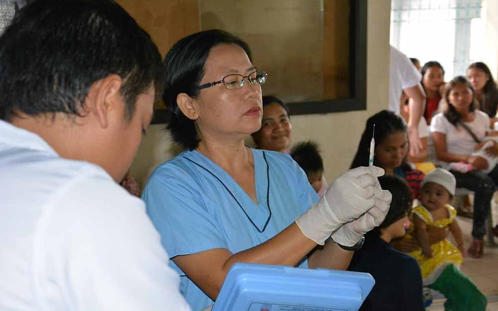 Reisetagebuch Philippinen: Vorbereitung einer Impfung