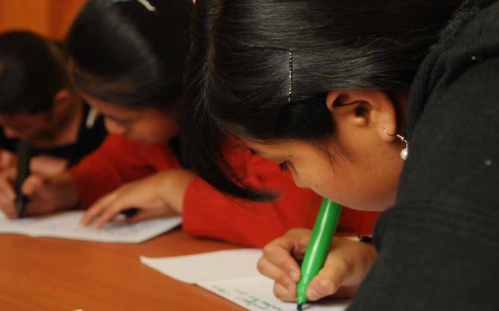 Guatemala: Lesen und Schreiben lernen