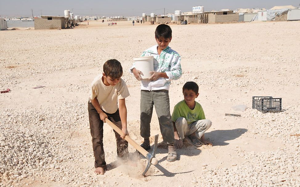 Syrische Flüchtlinge: Kinderarbeit im Za'atari Camp in Jordanien