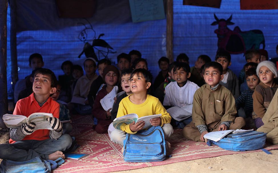 Peshawar/Pakistan: Bildung ist und bleibt die einzige Chance auf Veränderung.