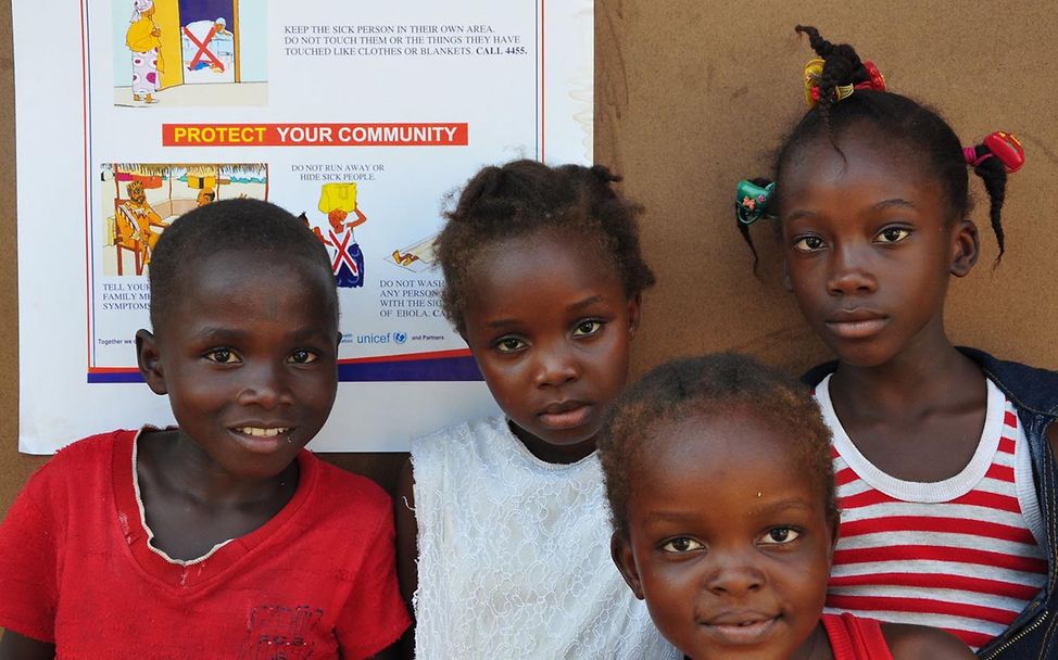 Ebola-Virus: Aufklärungskampagne für Kinder in Liberia