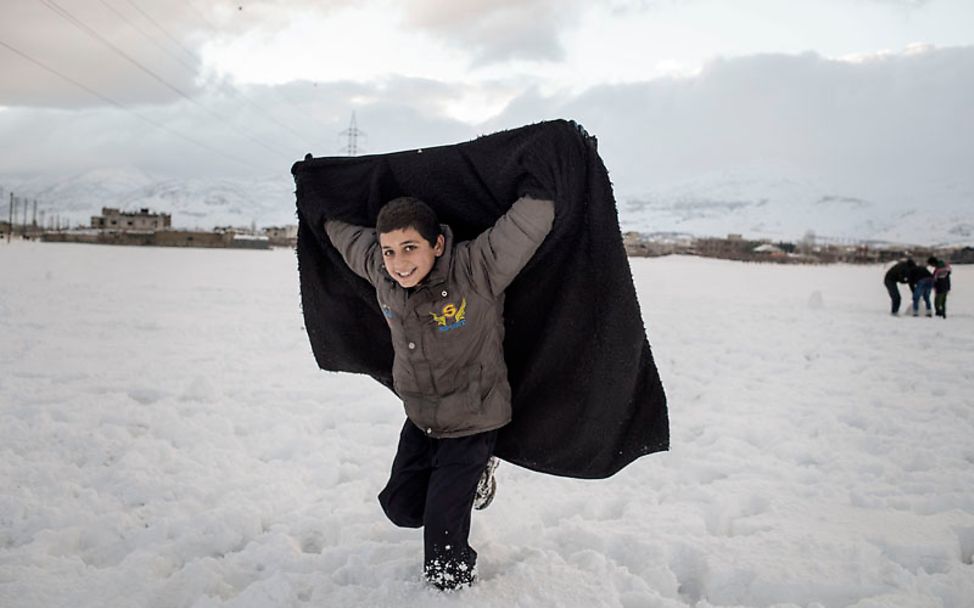 Libanon: Warme Winterkleidung für Kinder